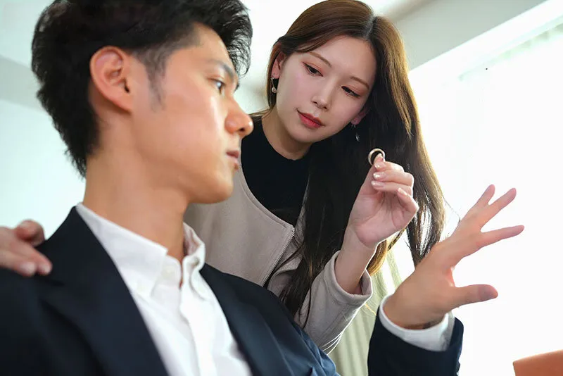 Bà xã đi đi giã ngoại, anh xã ở nhà bị nhỏ em người vợ gạ xoạc không trượt phát nào